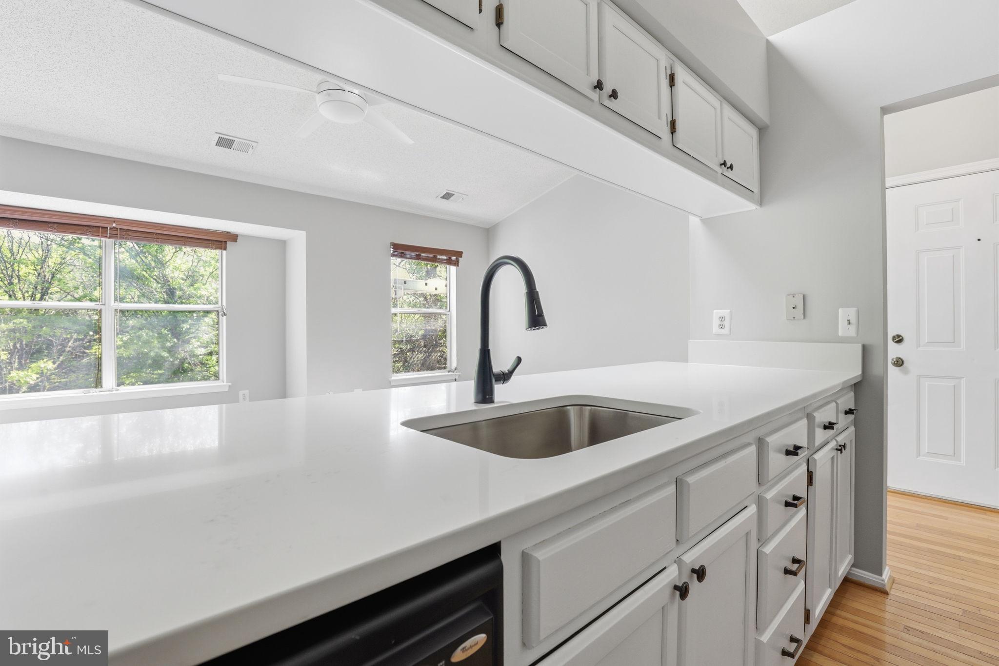 2812 Clear Shot Drive, Unit 10 Silver Spring, MD 20906 - Photo 5 of 20