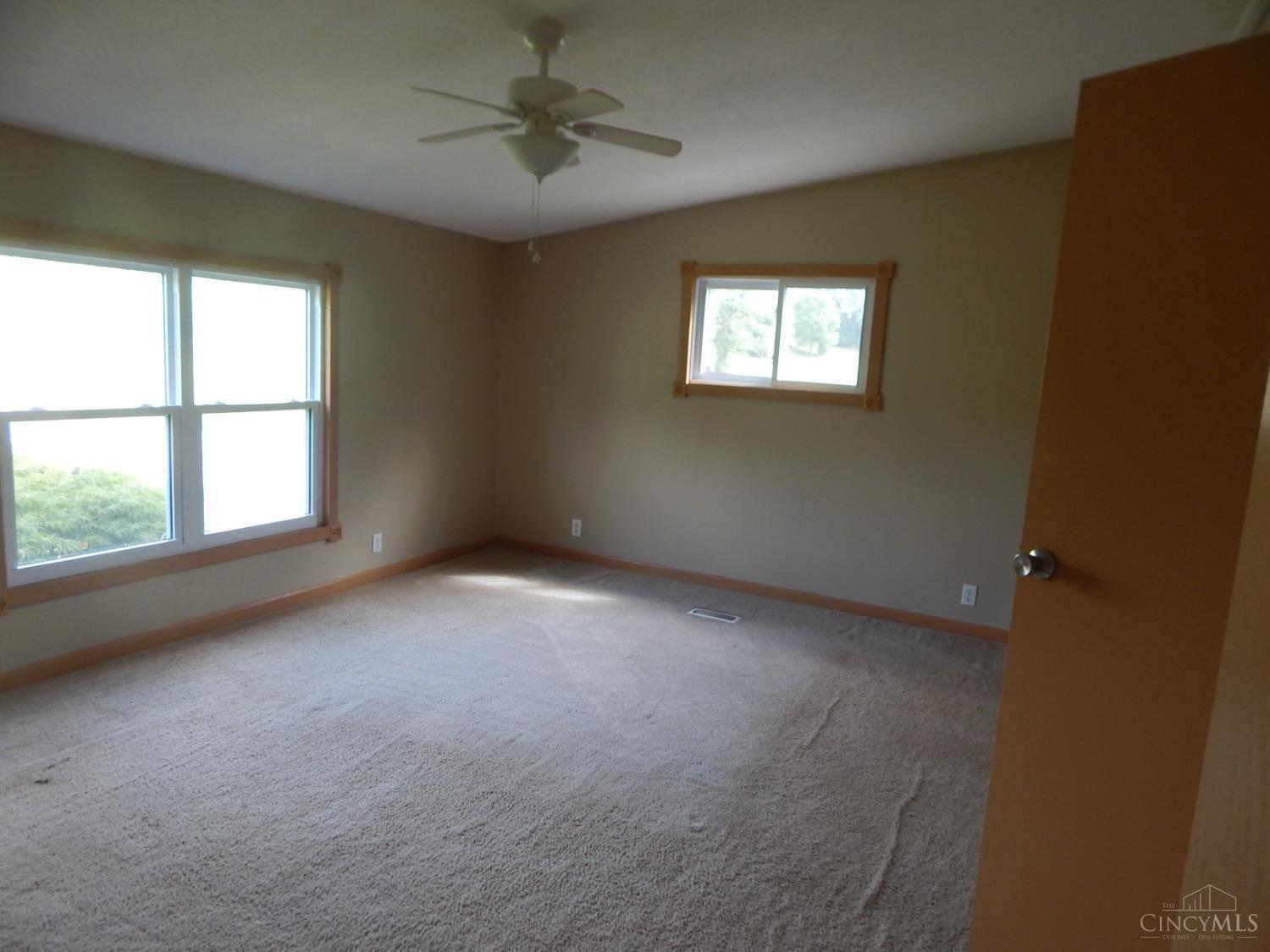 889 Pratt Road Blanchester, OH 45107 - Photo 15 of 19 Gallery Image 15