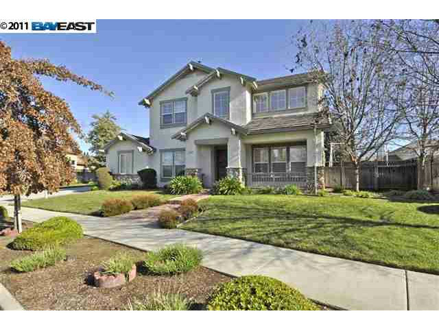 636 Old Oak Road Livermore, CA 94550 - Photo 1 of 10 Gallery Image 1