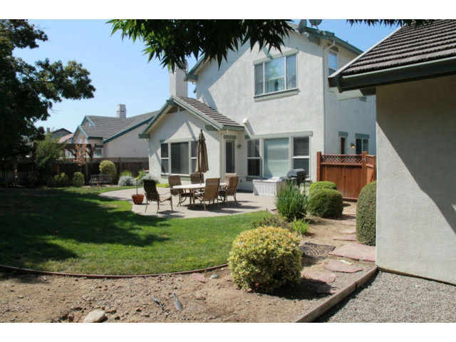 636 Old Oak Road Livermore, CA 94550 - Photo 7 of 10 Gallery Image 7