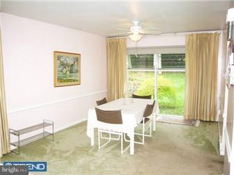 336 Ashbourne Road Cheltenham, PA 19012 - Photo 4 of 12 Dining Room