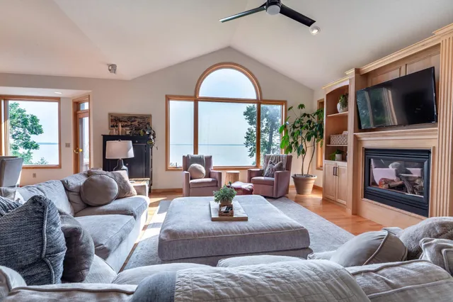 $1,690,000 | 30636 West Point Trail, Richville, MN 56576