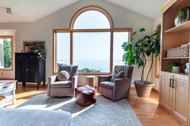 $1,690,000 | 30636 West Point Trail, Richville, MN 56576