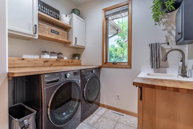 $1,690,000 | 30636 West Point Trail, Richville, MN 56576