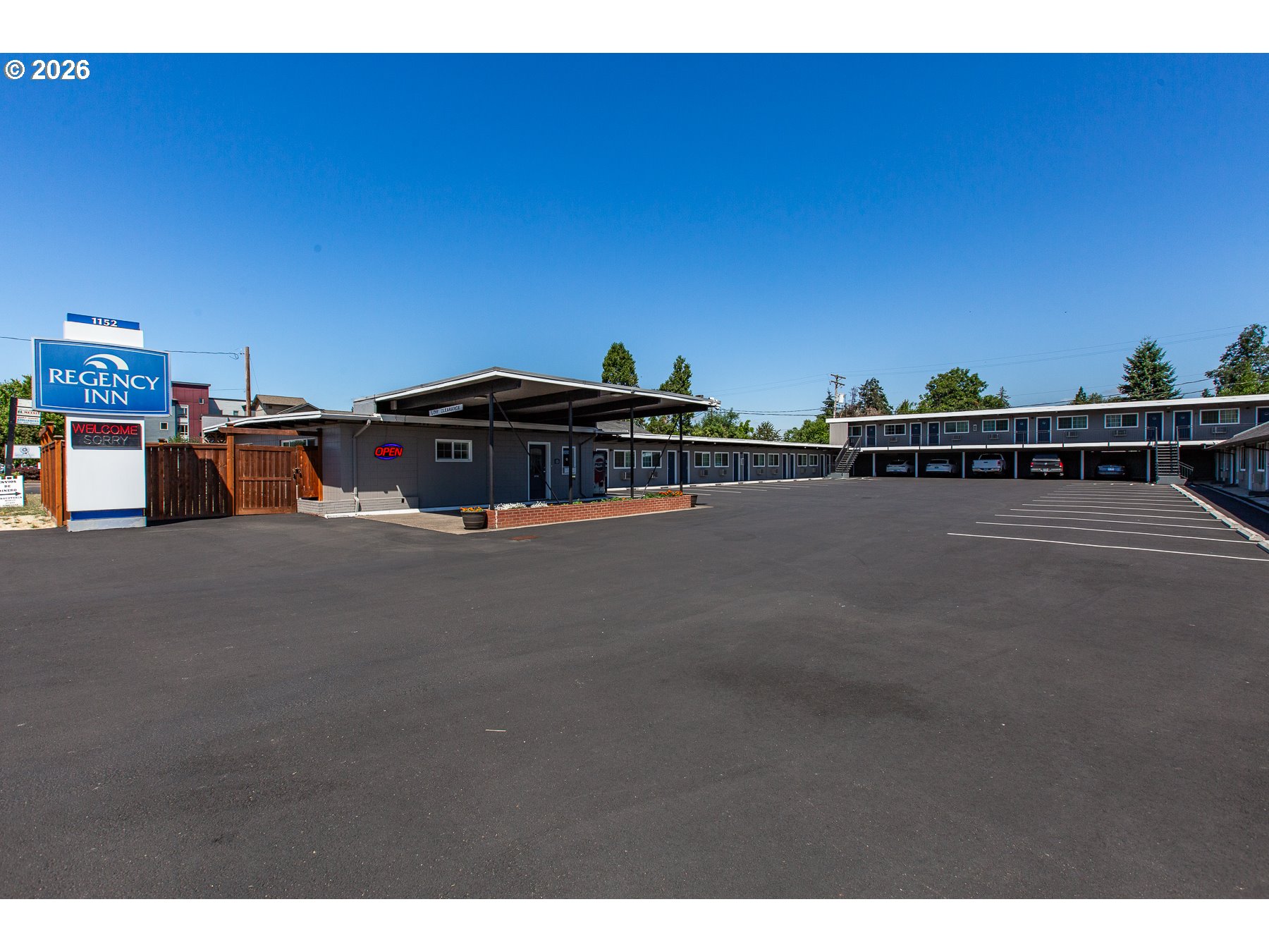 1152 Main Street Springfield, OR 97477 - Photo 4 of 48 Gallery Image 4