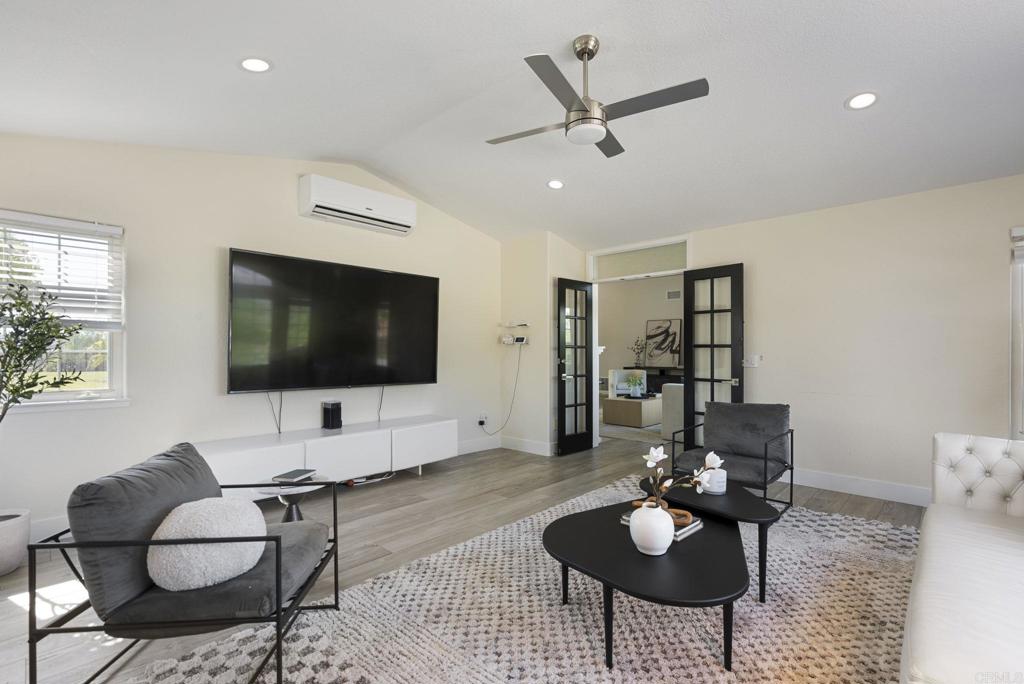 15458 Harrow Lane Poway, CA 92064 - Photo 14 of 54