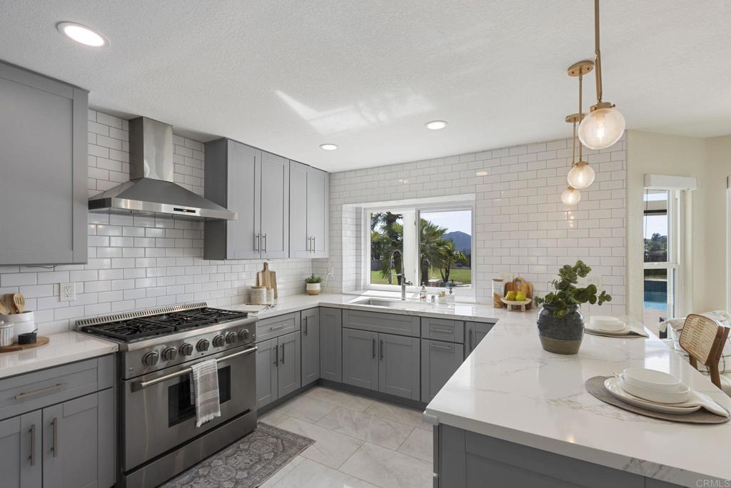 15458 Harrow Lane Poway, CA 92064 - Photo 17 of 54