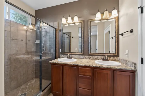 $425,000 | 1851 Dupree Lane, Clovis, CA 93619