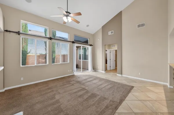 $425,000 | 1851 Dupree Lane, Clovis, CA 93619