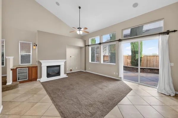 $425,000 | 1851 Dupree Lane, Clovis, CA 93619