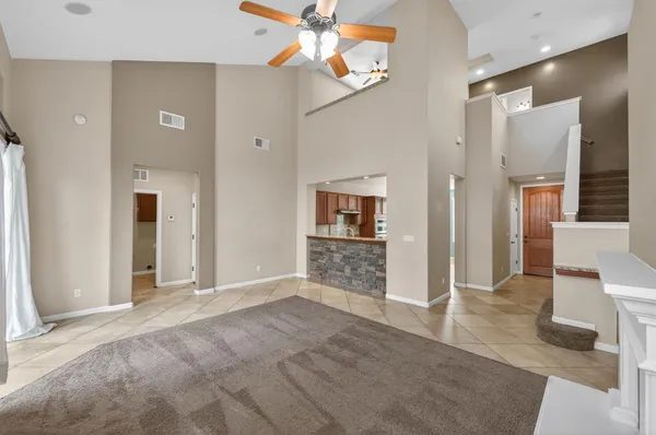 $425,000 | 1851 Dupree Lane, Clovis, CA 93619