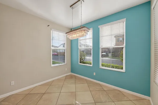 $425,000 | 1851 Dupree Lane, Clovis, CA 93619