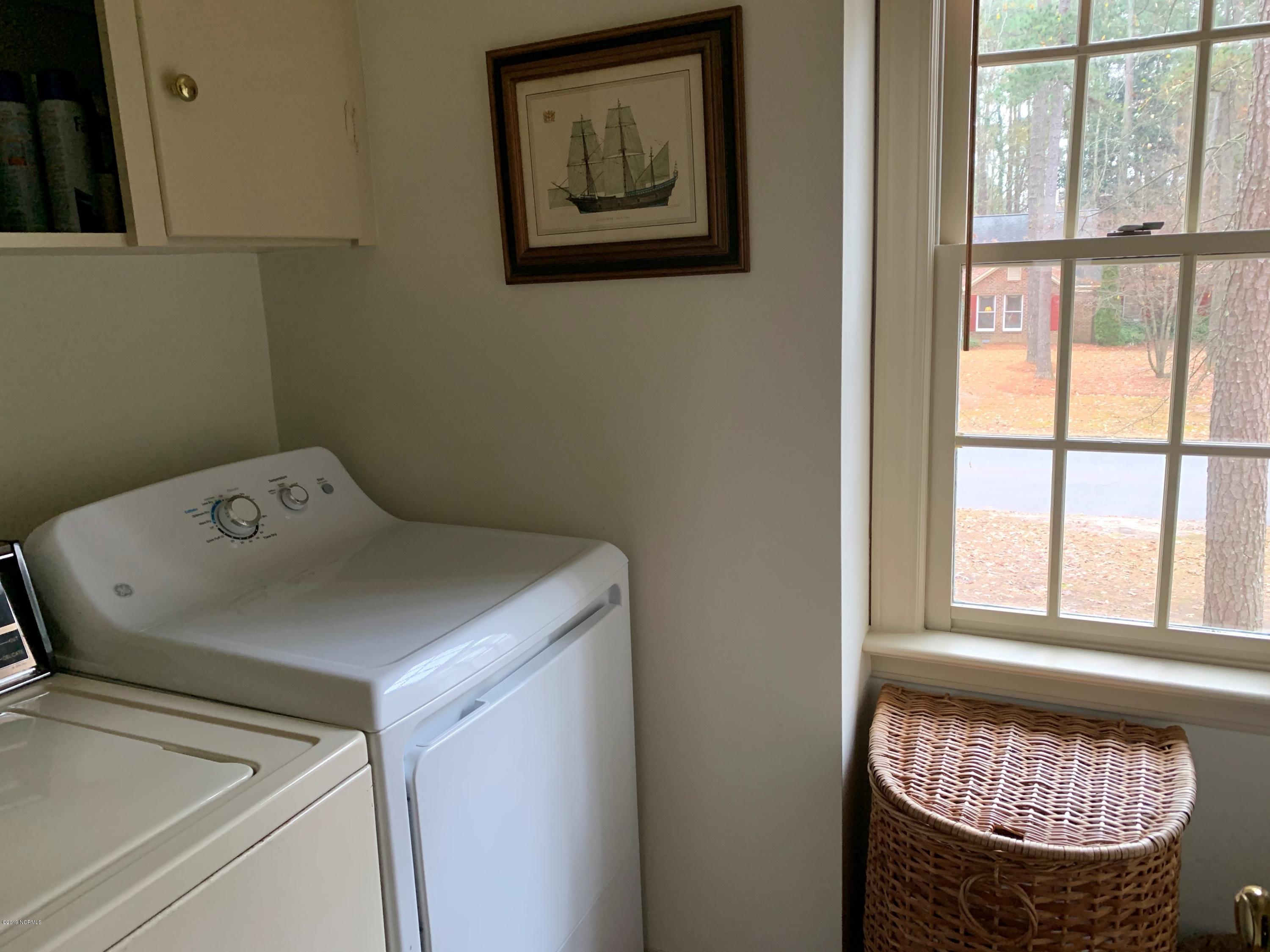 307 Pinewood Road Greenville, NC 27858 - Photo 15 of 22 Pinewood10