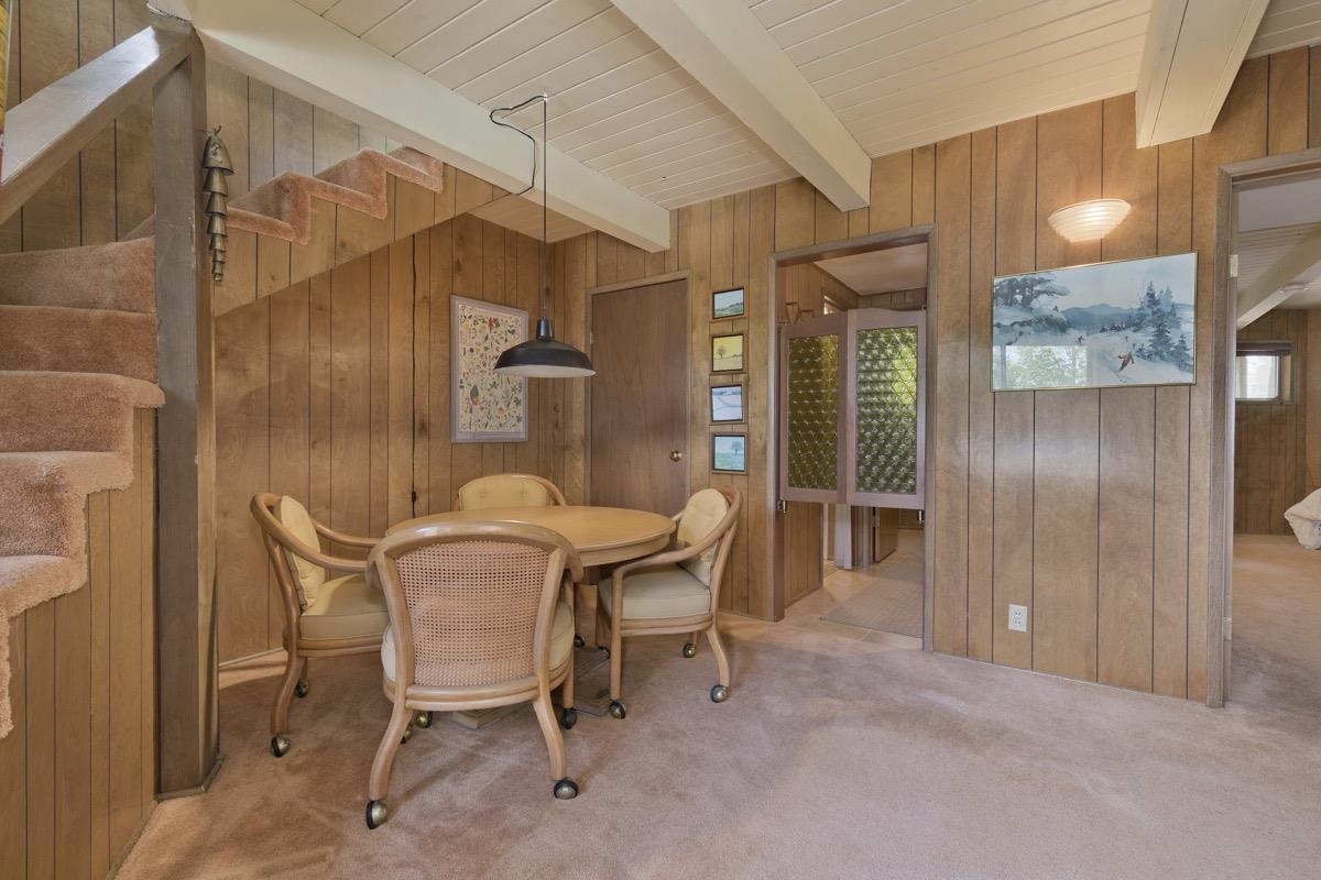 2563 Old Mammoth Road Mammoth Lakes, CA 93546 - Photo 18 of 49 a dining room with furniture and window