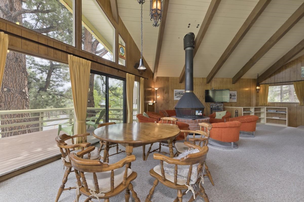 2563 Old Mammoth Road Mammoth Lakes, CA 93546 - Photo 33 of 49 a dining room with furniture window and outside view