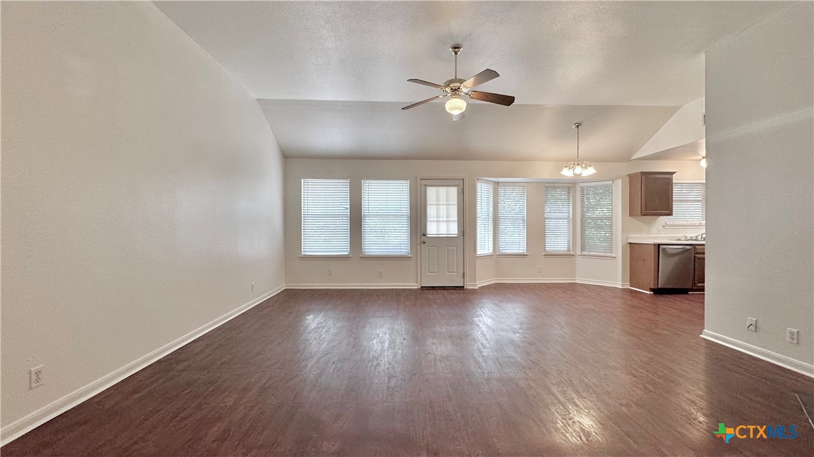 902 Jasmine Trail Georgetown, TX 78626 - Photo 5 of 17