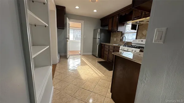 $3,600 | 273 North Washington Street, Unit 2, Sleepy Hollow, NY 10591