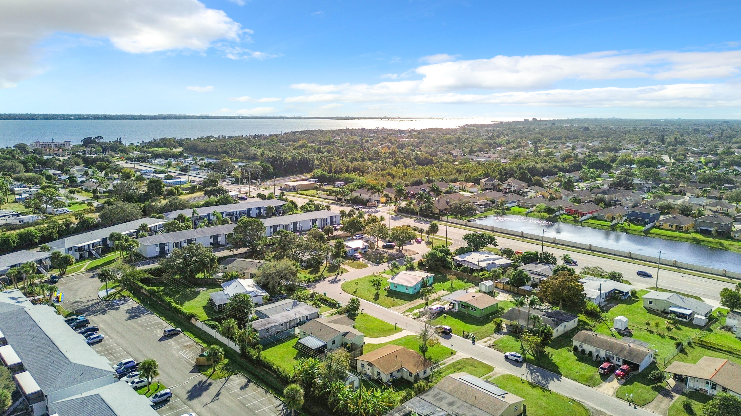 1956 Nottingham Road Melbourne, FL 32935 - Photo 29 of 32 an aerial view of city and lake
