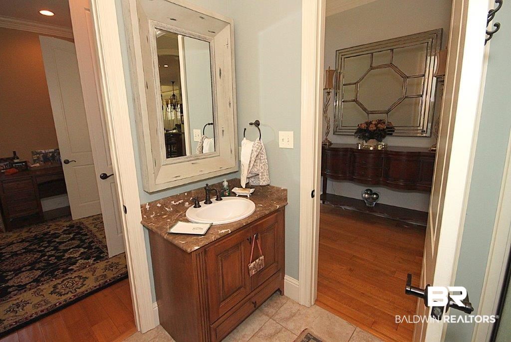 29991 Dolive Ridge Daphne, AL 36527 - Photo 7 of 50 Guest Bath
