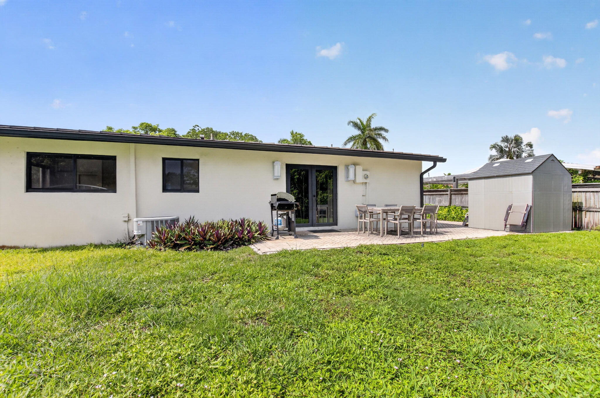 115 Northwest 7th Street Boca Raton, FL 33432 - Photo 13 of 58 13-web-or-mls-DSC_4498