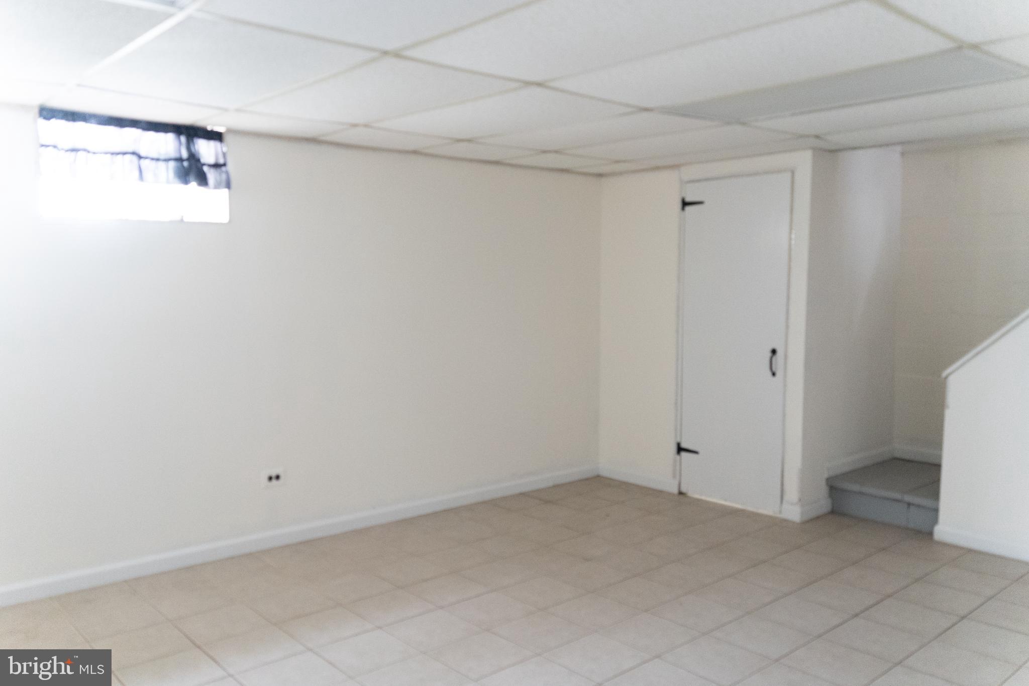 5432 Addington Road Baltimore, MD 21229 - Photo 34 of 38
