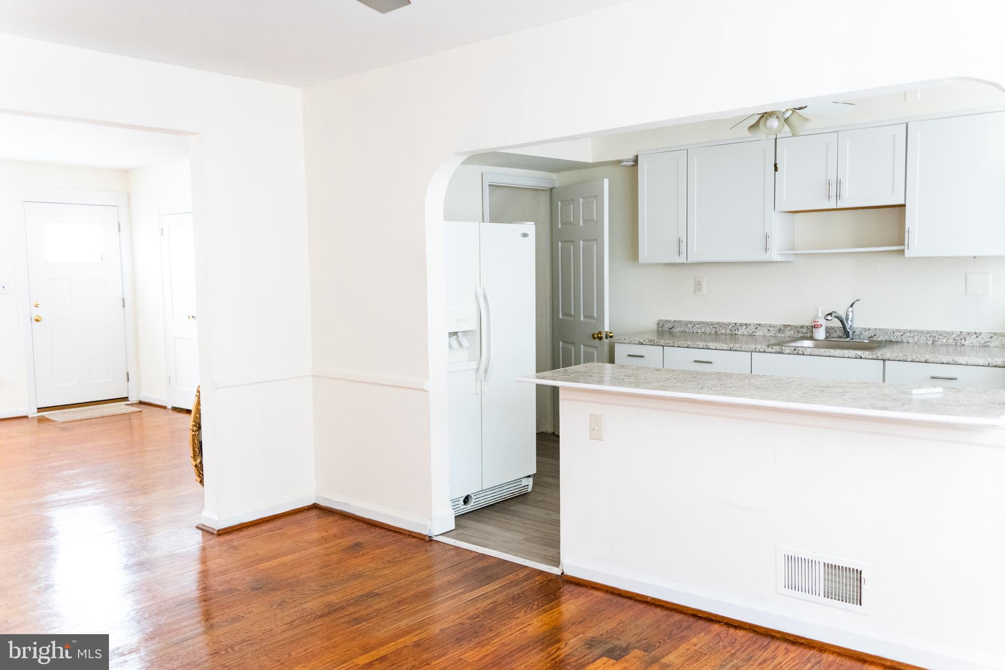 5432 Addington Road Baltimore, MD 21229 - Photo 8 of 38
