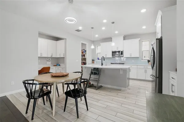 $925,000 | 8355 Torcello Isle Drive, Windermere, FL 34786