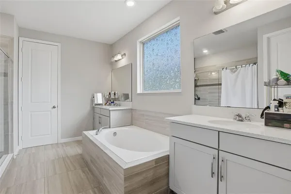 $925,000 | 8355 Torcello Isle Drive, Windermere, FL 34786