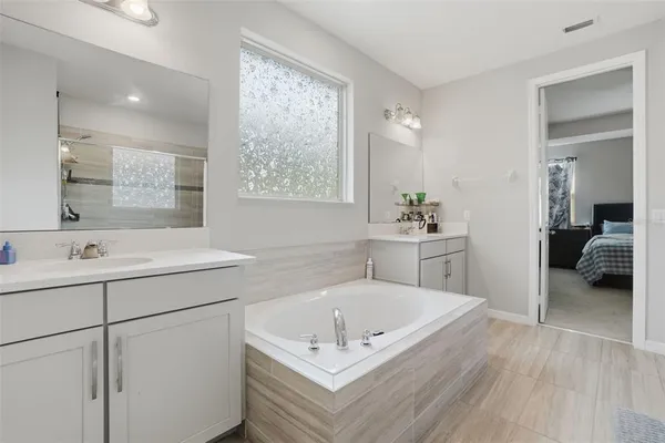 $925,000 | 8355 Torcello Isle Drive, Windermere, FL 34786
