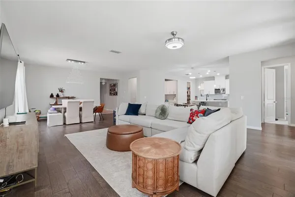 $925,000 | 8355 Torcello Isle Drive, Windermere, FL 34786