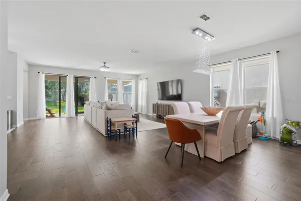 $925,000 | 8355 Torcello Isle Drive, Windermere, FL 34786
