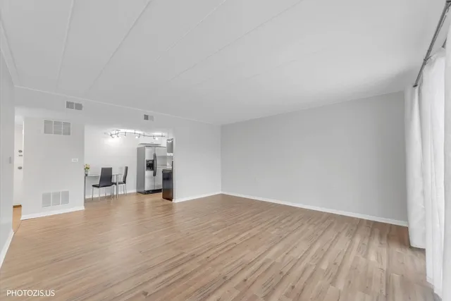 $165,000 | 100 Deborah Lane, Unit 16A, Wheeling, IL 60090