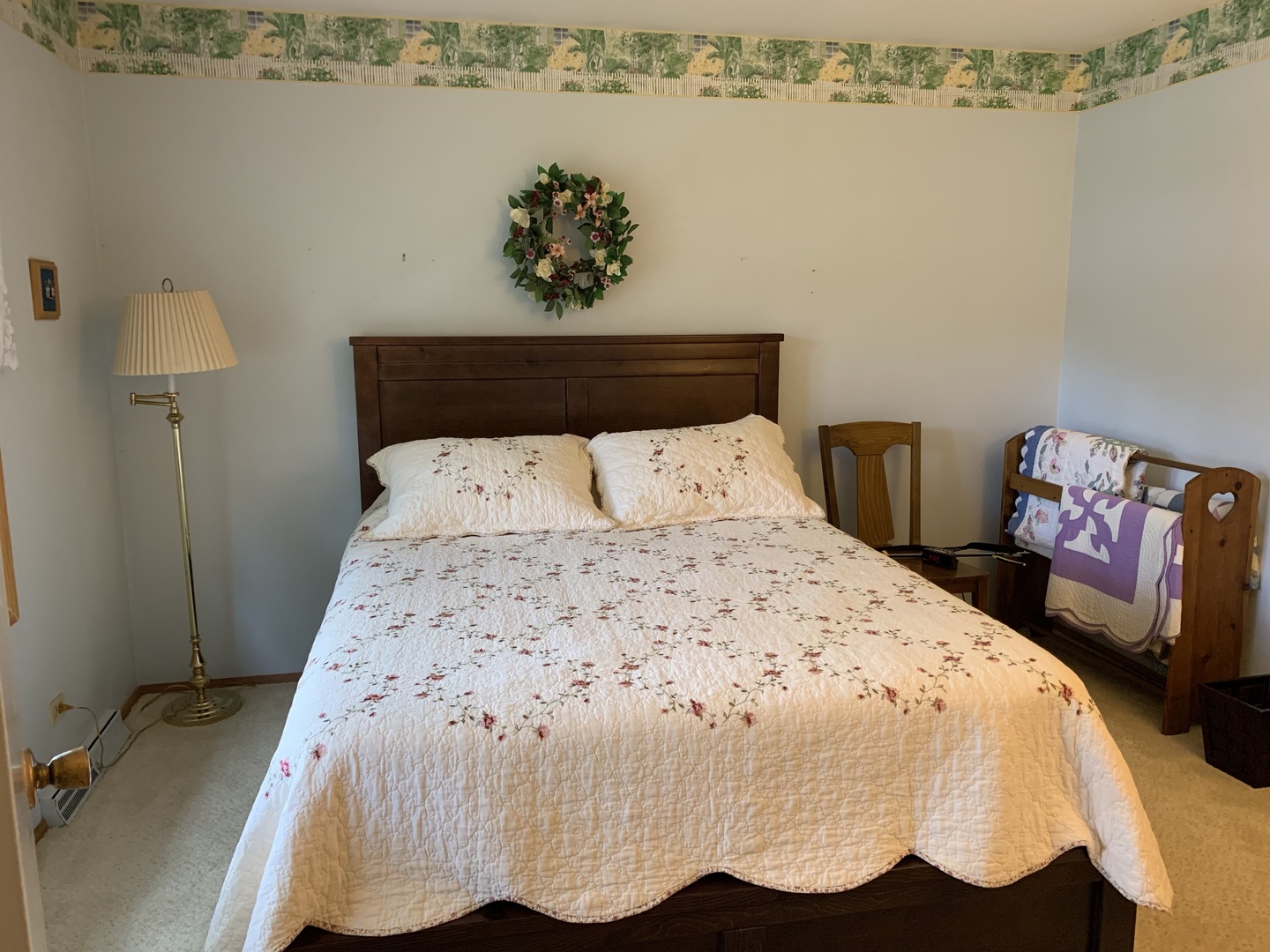 2785 Shannon Road Northbrook, IL 60062 - Photo 15 of 21 a bedroom with a bed and ceiling fan