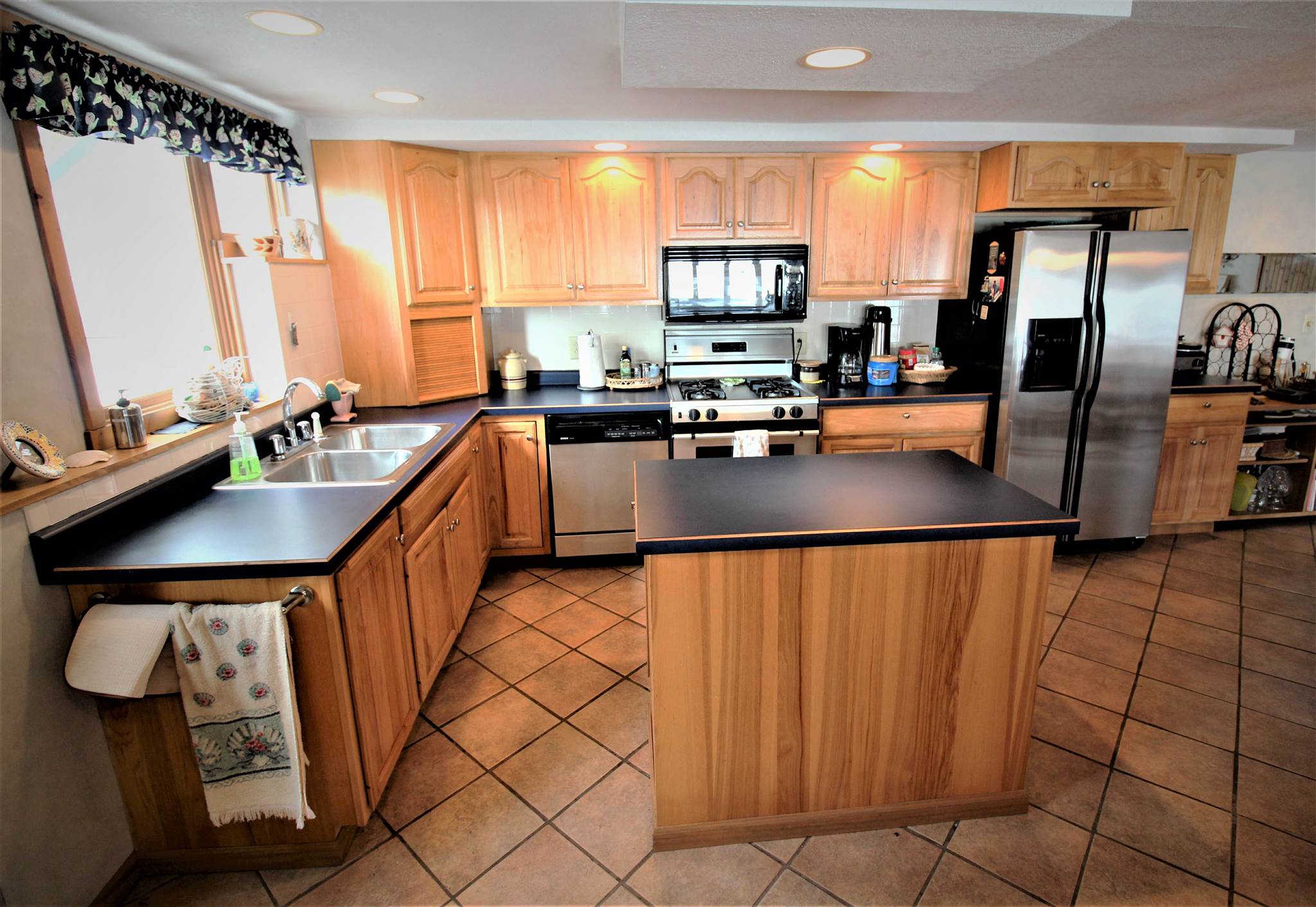 6867 North Kalorama Road Leesburg, IN 46538 - Photo 12 of 24 Gallery Image 12