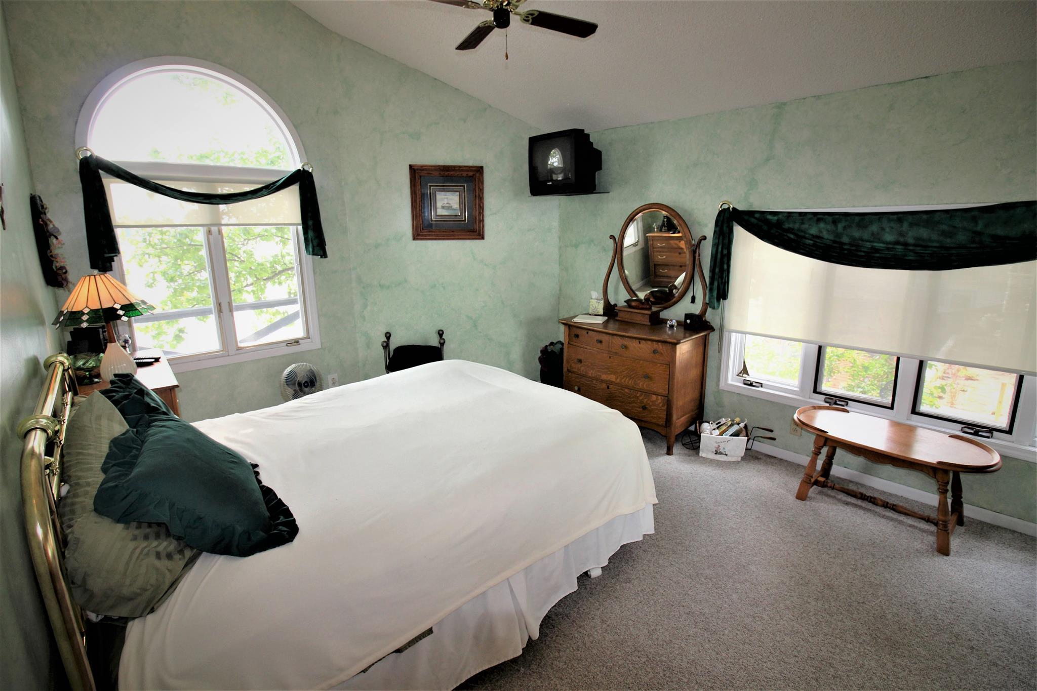 6867 North Kalorama Road Leesburg, IN 46538 - Photo 14 of 24 Gallery Image 14