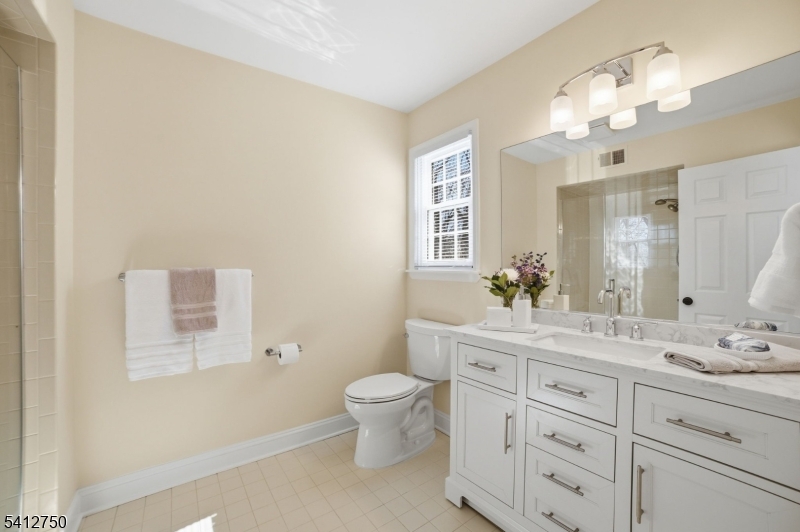 50 Pinewood Crescent Berkeley Heights, NJ 07922 - Photo 25 of 41