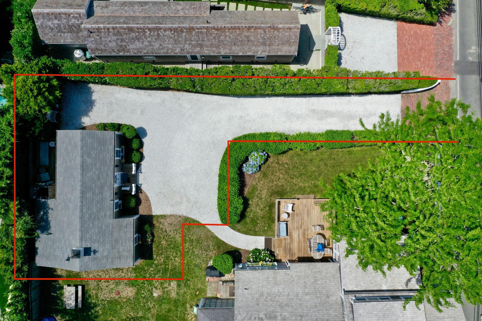 40 Cliff Road Nantucket, MA 02554 - Photo 2 of 3