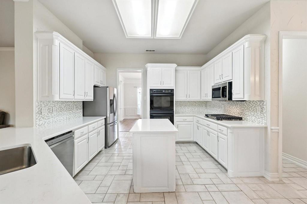 4608 Winter Park Drive Richardson, TX 75082 - Photo 6 of 31