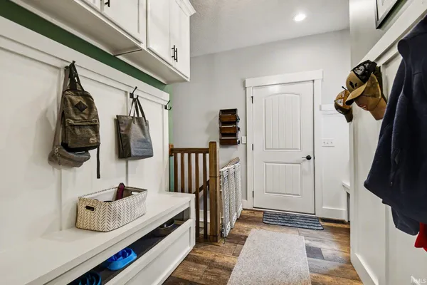 $665,000 | 56070 Dana Drive, Bristol, IN 46507