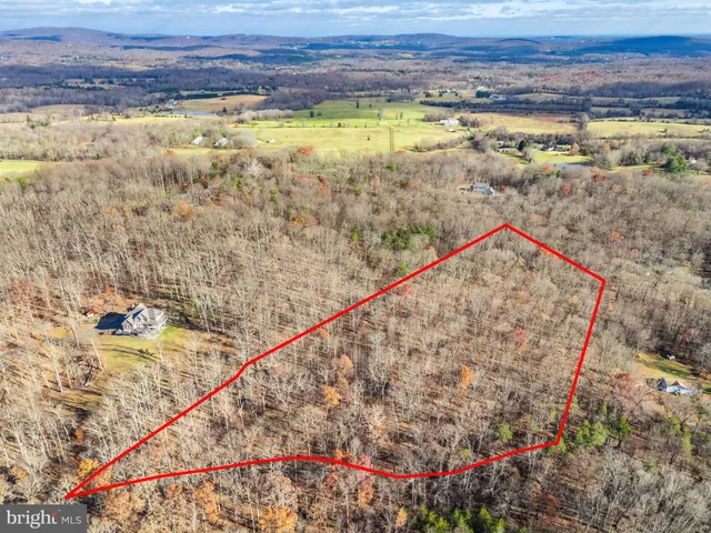 $375,000 | 4 Ernest Robinson Road, Marshall, VA 20115