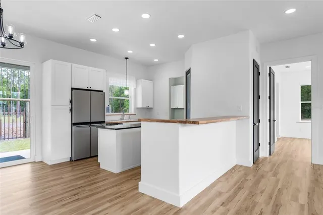 $565,000 | 6761 Northeast 25 Street, High Springs, FL 32643