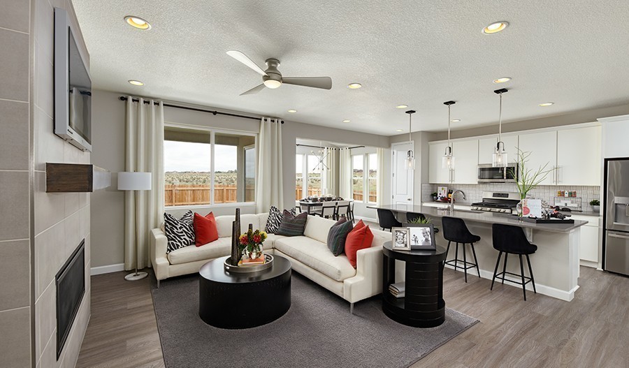 706 West Chestnut St  