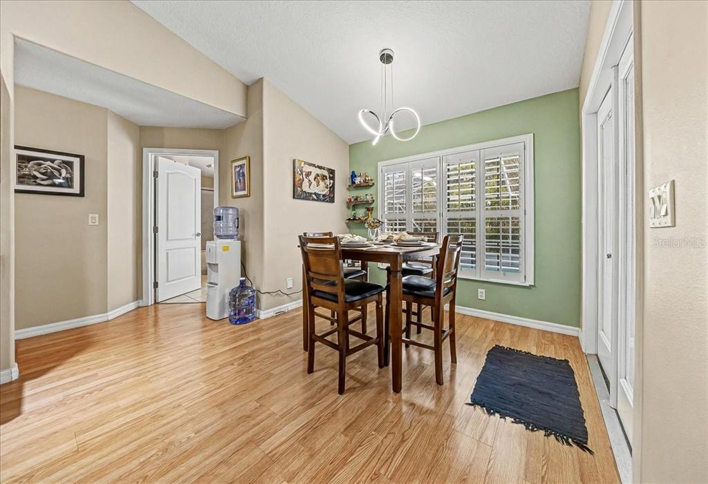 6607 Southeast 11th Loop Ocala, FL 34472 - Photo 13 of 48