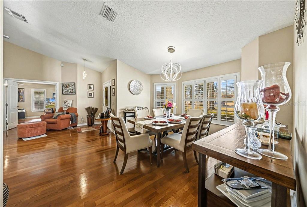 6607 Southeast 11th Loop Ocala, FL 34472 - Photo 7 of 48