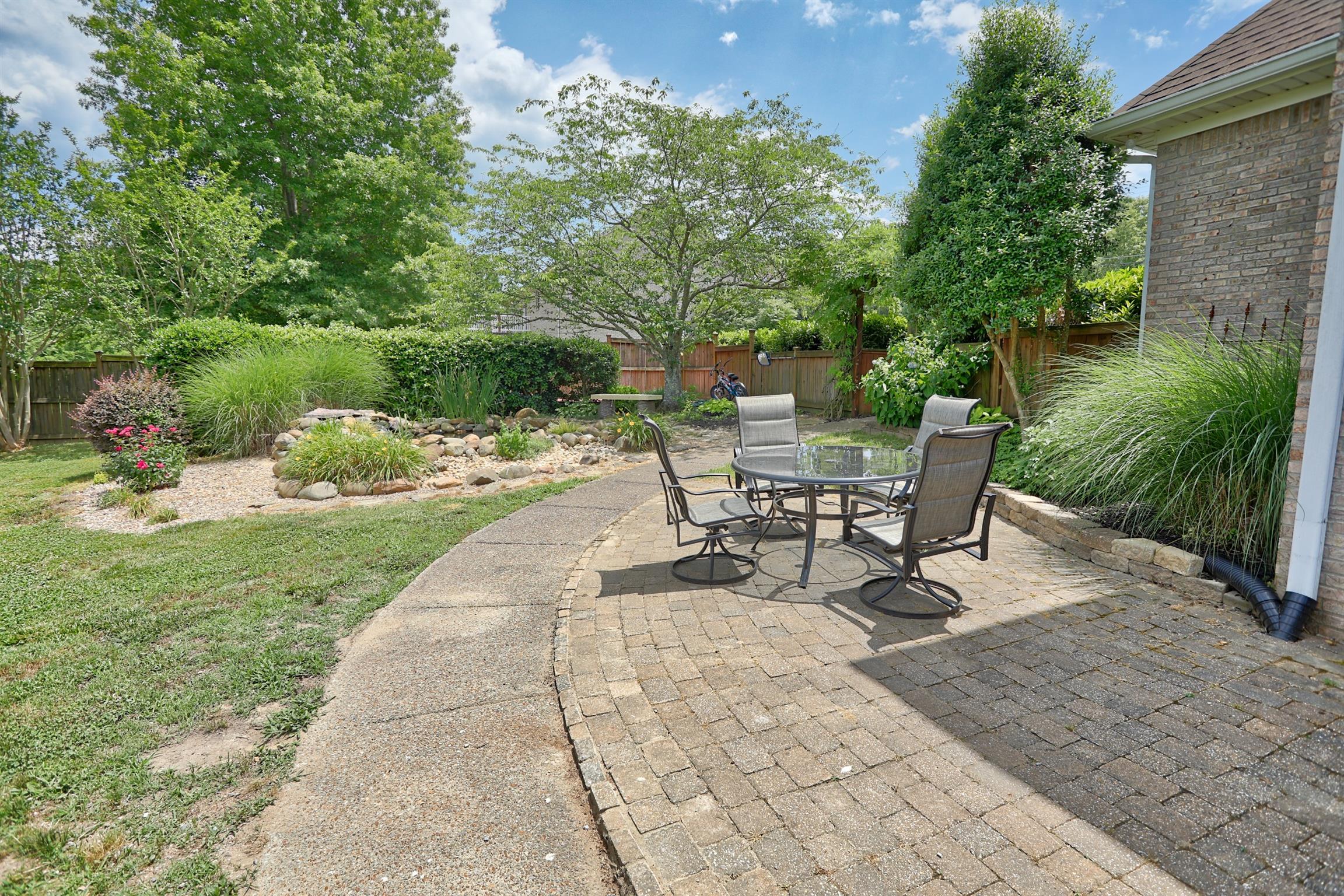 7288 Old Franklin Road Fairview, TN 37062 - Photo 23 of 30 Patio located in the backyard.