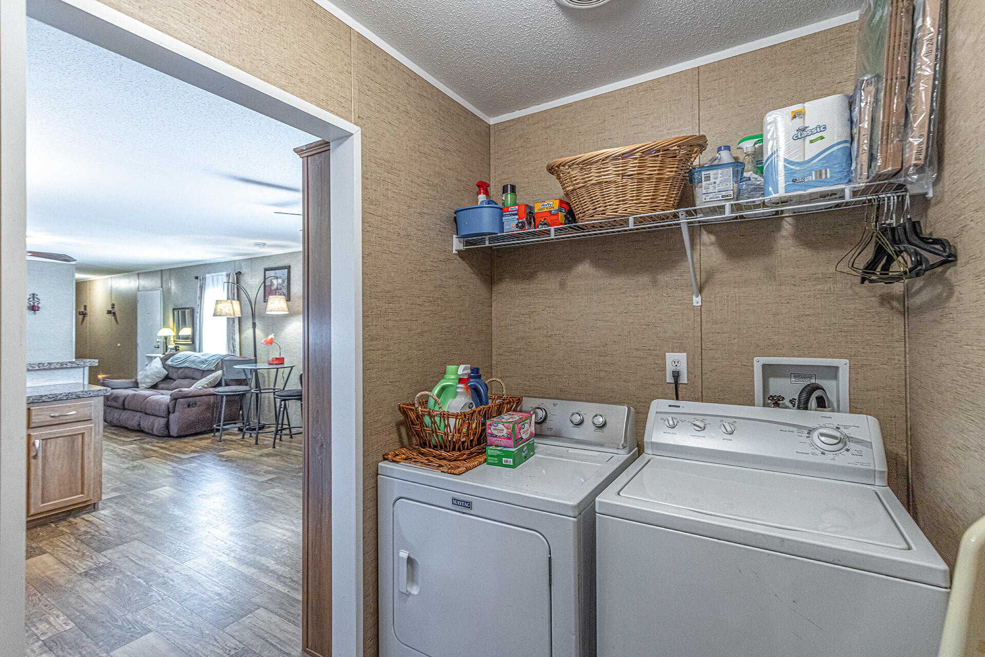 2023 Shannon Road Navarre, FL 32566 - Photo 13 of 26 Laundry