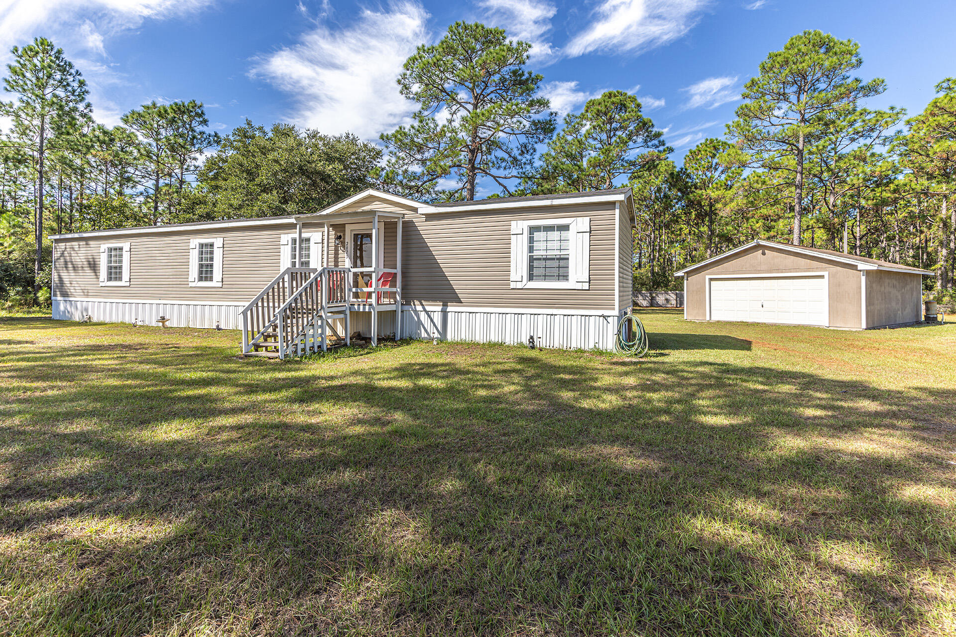 2023 Shannon Road Navarre, FL 32566 - Photo 14 of 26 Home 2