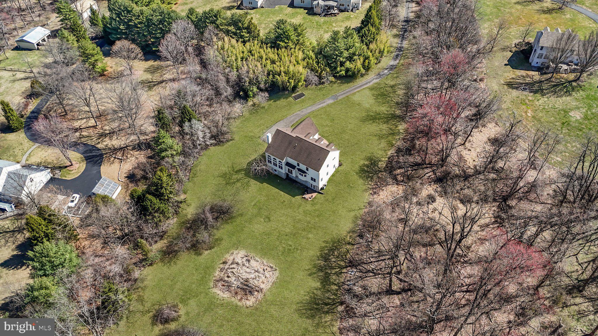 565 Linton Hill Road Newtown, PA 18940 - Photo 41 of 46 Aerial Shot