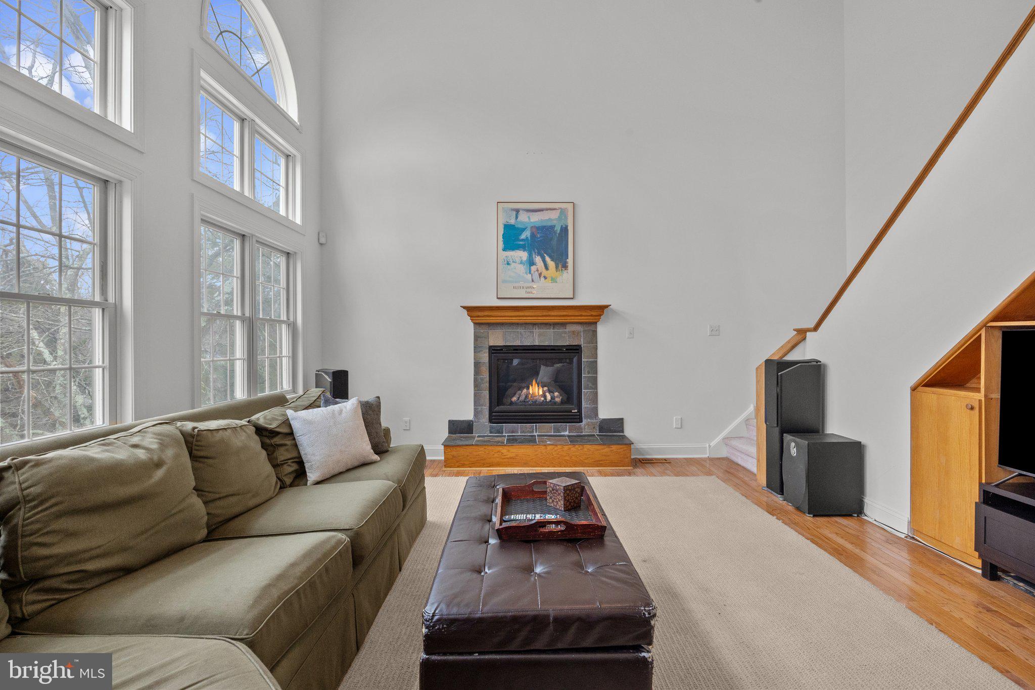 565 Linton Hill Road Newtown, PA 18940 - Photo 8 of 46 Great Room