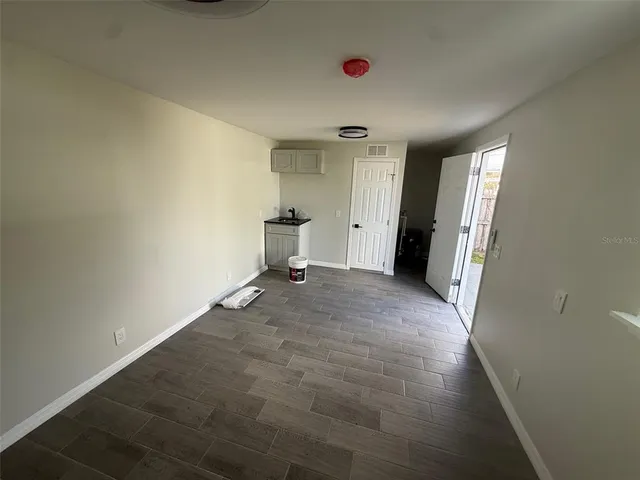 $2,600 | 514 Manhattan Drive, Orlando, FL 32839